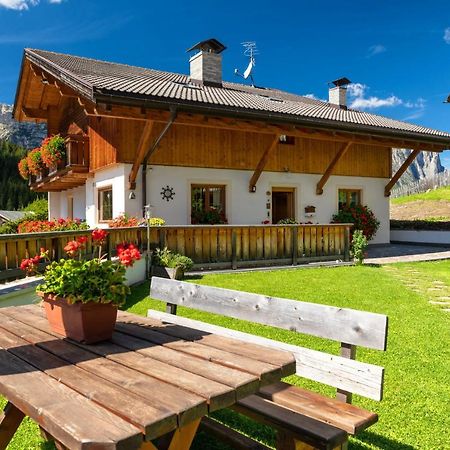 Ferienwohnung Ciasa Odlana St. Kassian Exterior foto