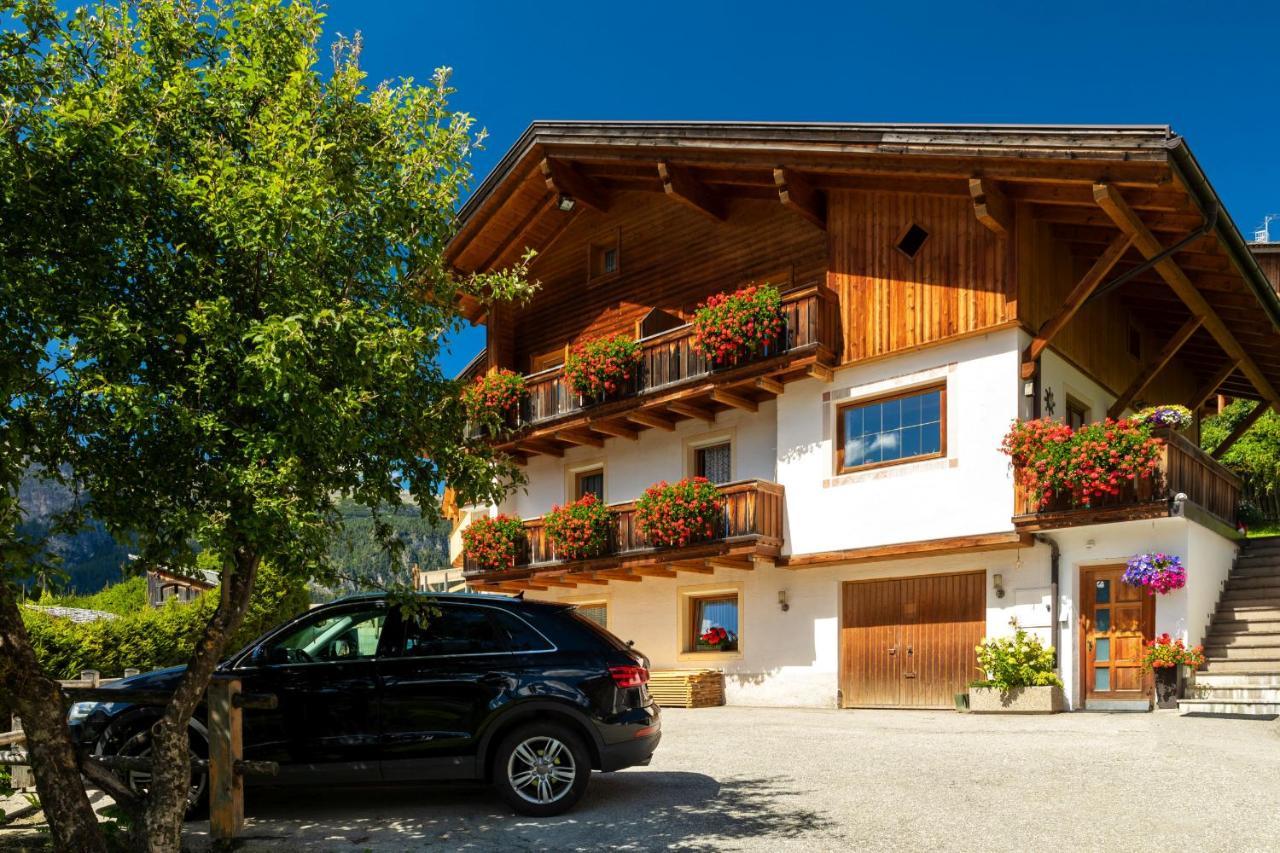 Ferienwohnung Ciasa Odlana St. Kassian Exterior foto